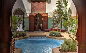 Riad Aventurine  3*